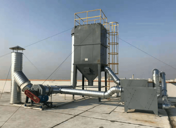 <a href=http://fliange.cn/zzhxt/ target=_blank class=infotextkey>柱狀活性炭</a>吸附箱