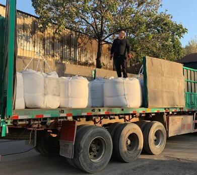 濟南<a href=http://fliange.cn/fwzhxt/ target=_blank class=infotextkey>蜂窩活性炭</a>批發(fā)多少錢